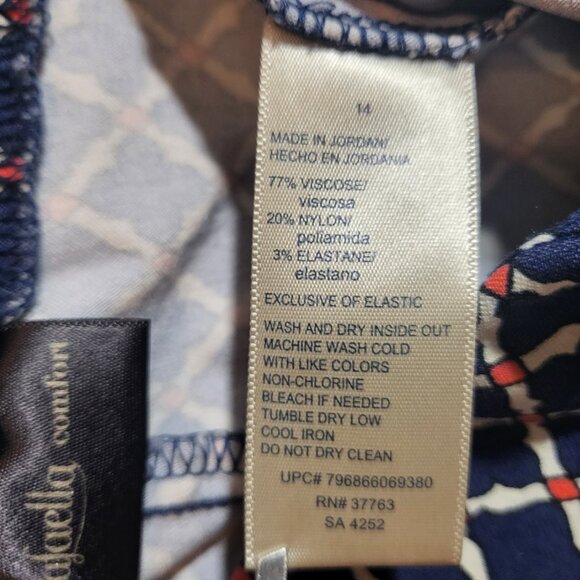 Rafaella Comfort Women's Stretch Pull On Bermuda Shorts Size 14 Navy Diamond - Picture 7 of 7